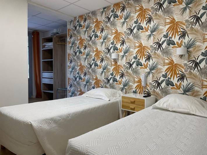 Hôtel pour 2 personnes, avec terrasse et jardin à Levens - 4