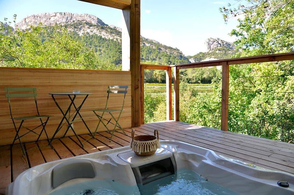 Lodge Nid Perché - Les Cabanes de Provence in Lafare, Vaucluse