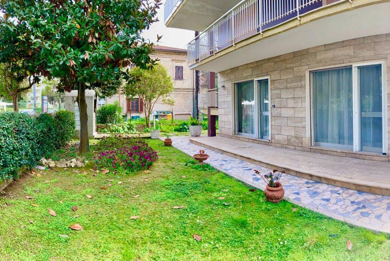 Apartamento entero, Residenza Bizzarri in Pineto, Costa Adriatica Abruzzo