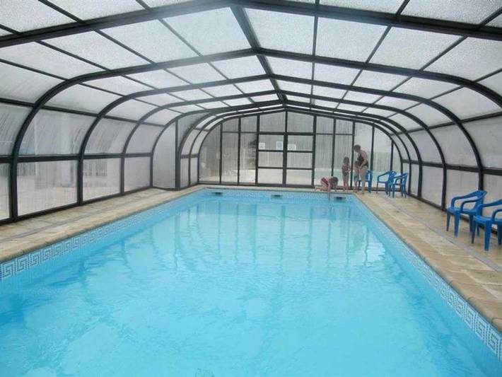 Camping pour 6 personnes, avec piscine et terrasse, animaux acceptés