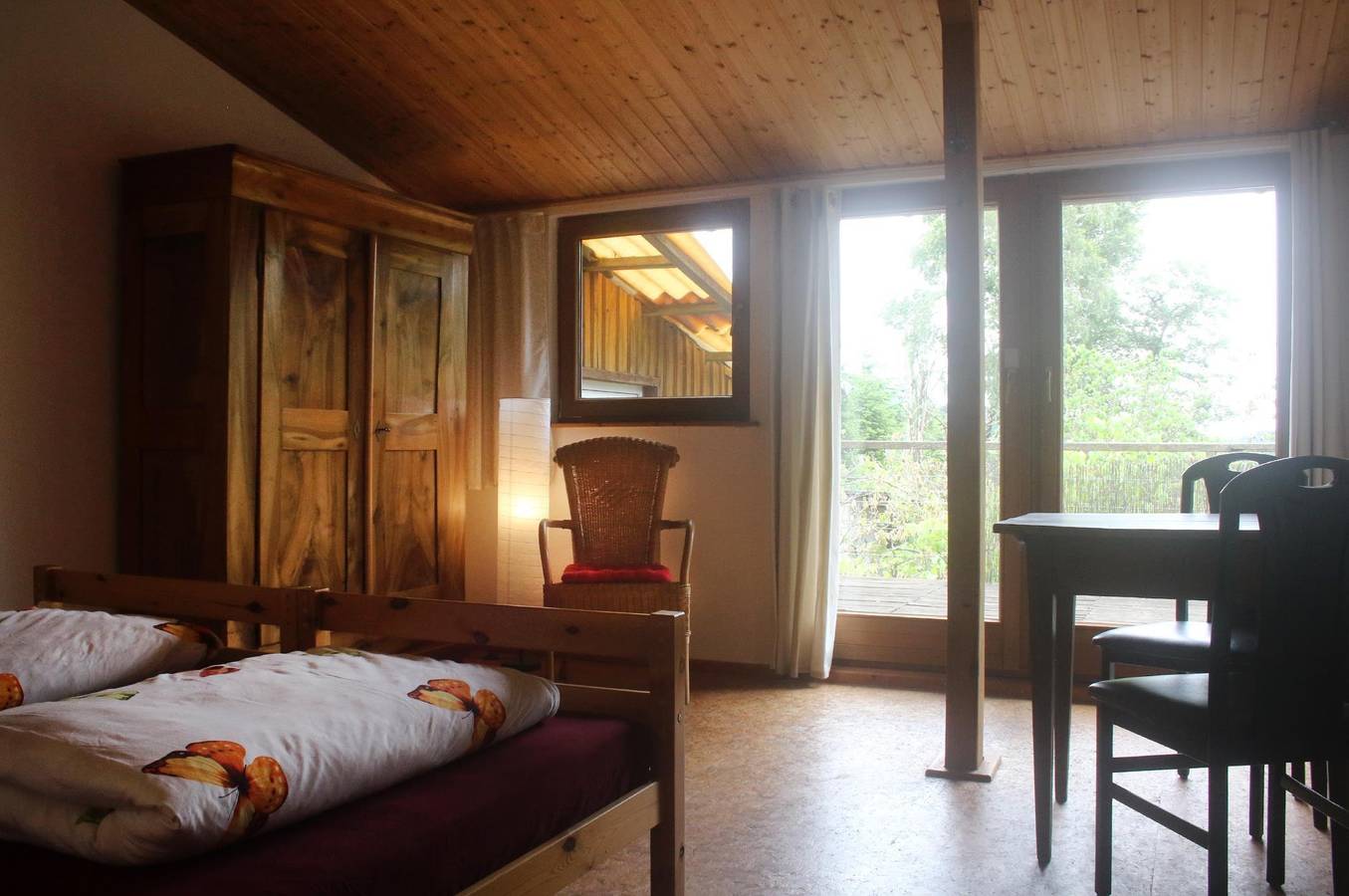 Ganze Ferienwohnung, Oase der Ruhe- Schwalbennest in Züsch, Landkreis Trier-Saarburg