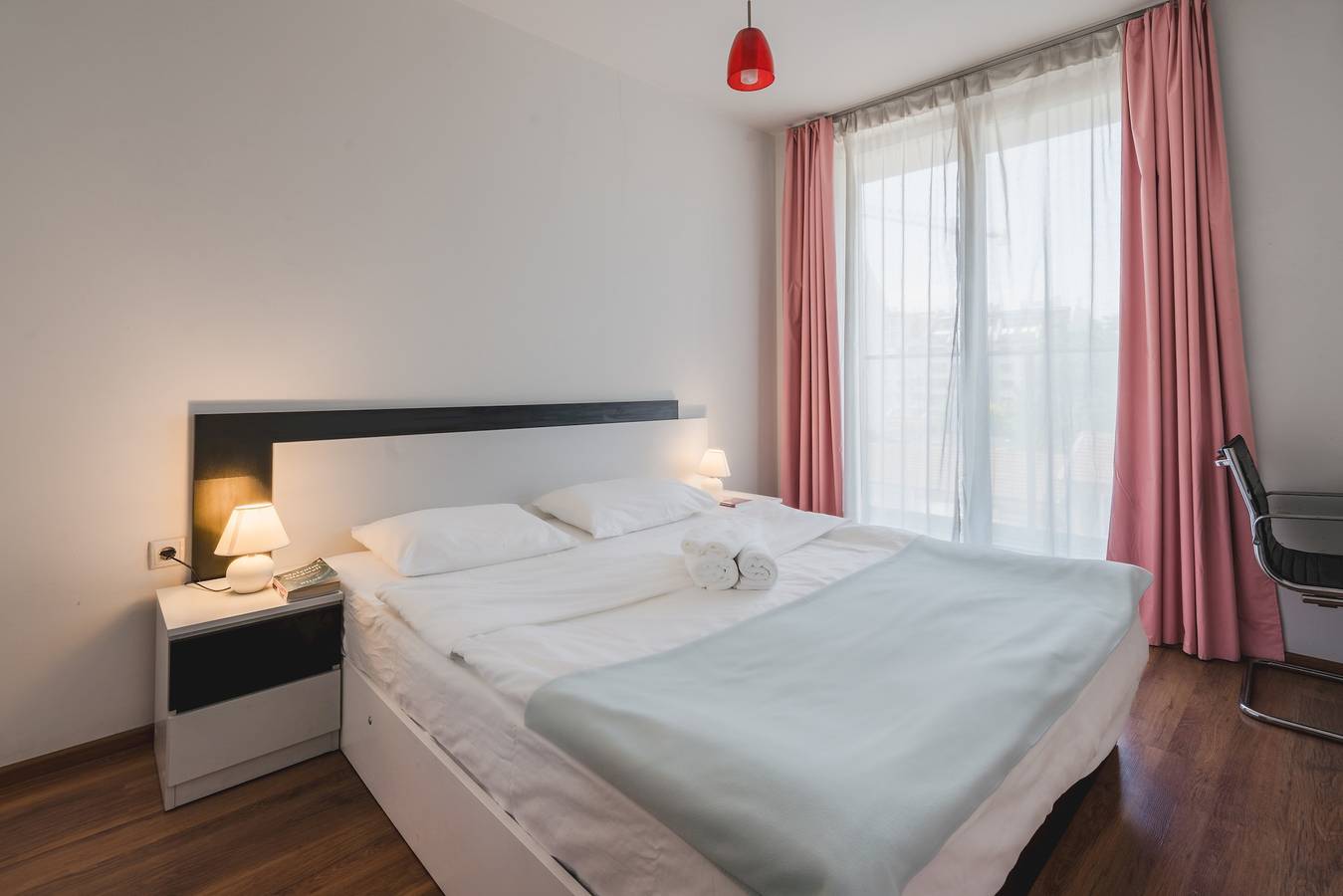 Ganze Wohnung, Ferienwohnung für 4 Personen mit Terrasse in Sofia, Bulgarien