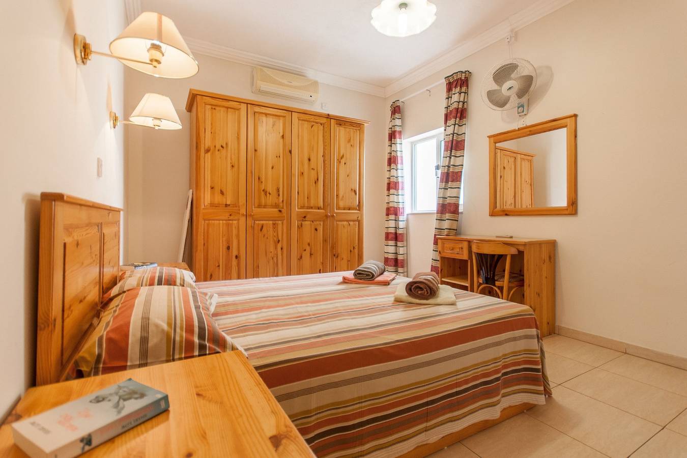 Apartamento entero, Apartamento de vacaciones para 4 personas con piscina in il-Mellieha, Mellieha