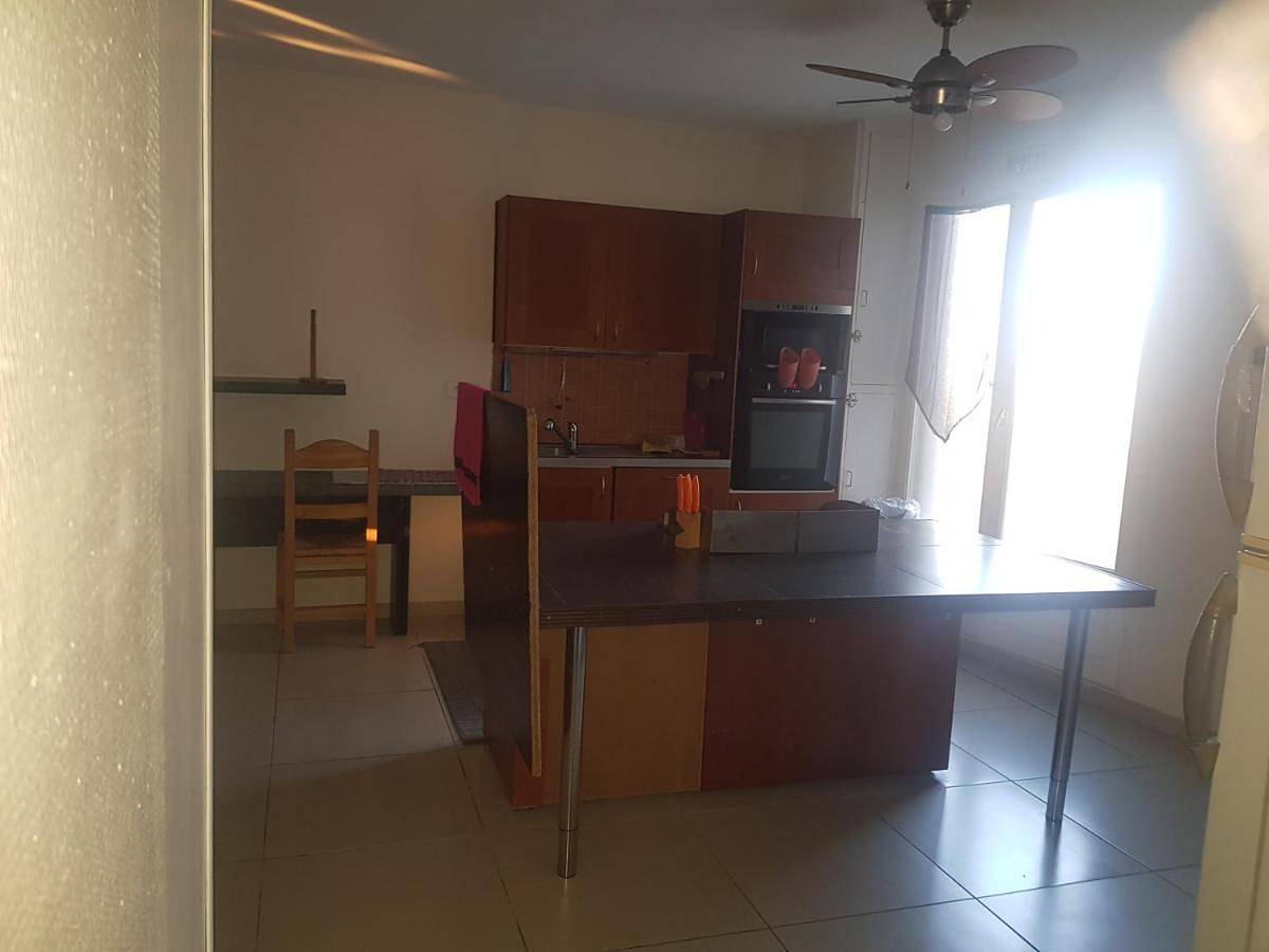 Appartement 2 chambres fonctionnel a faire 2 pas du metro in Lione, Lione e dintorni