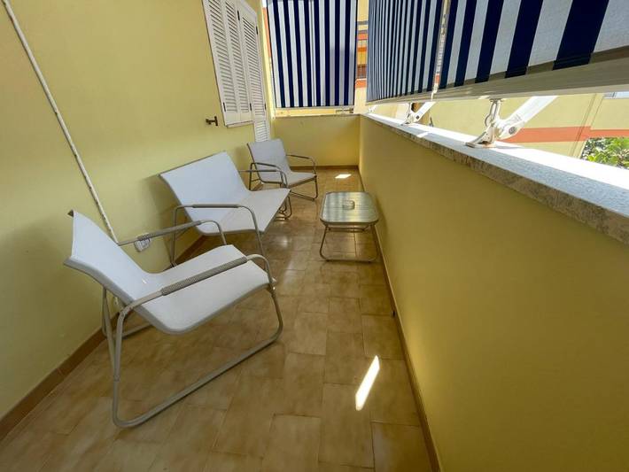 Ferienhaus für 4 Personen, mit Balkon und Terrasse sowie Ausblick in Rivabella