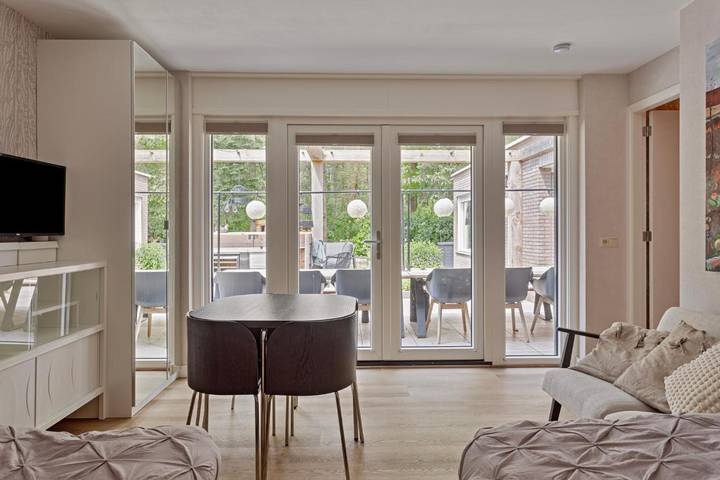 Vakantiewoning voor 4 personen, with Whirlpool and Terras as well as Tuin and Sauna in Lochem
