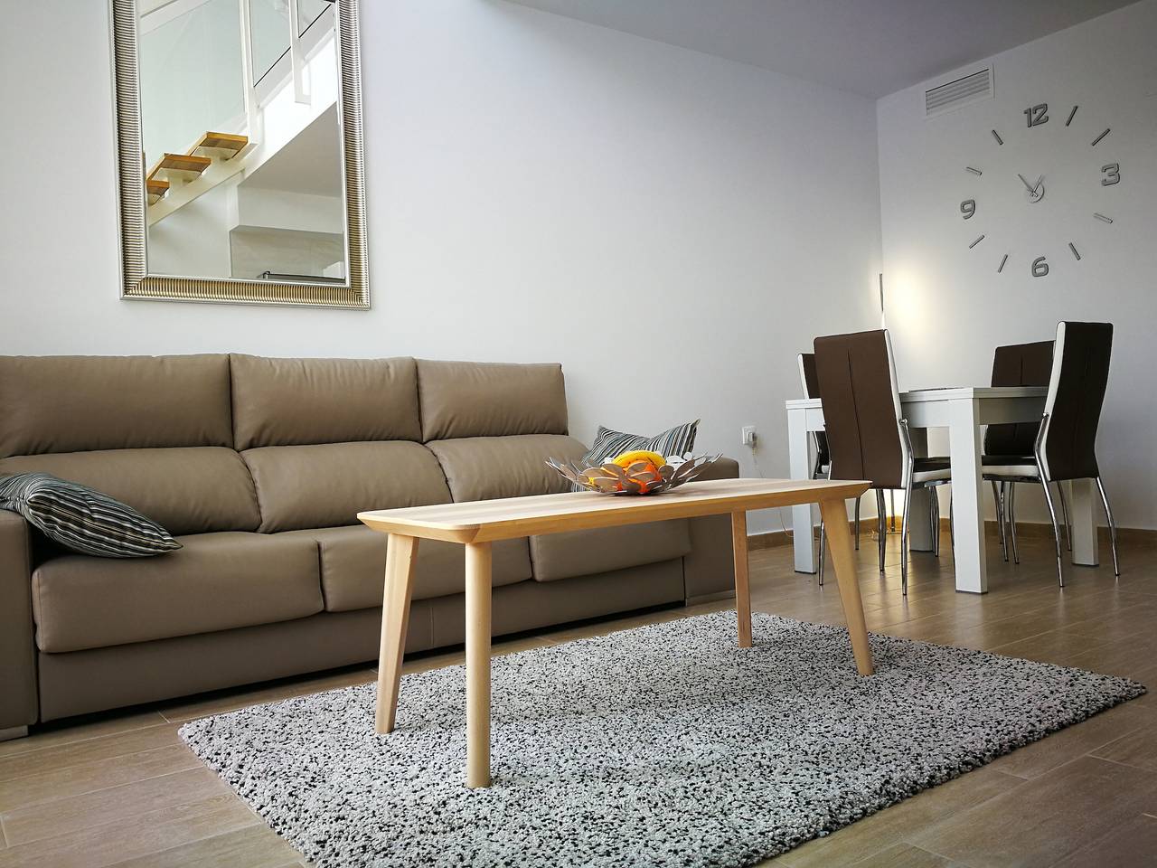 Ferienhaus 'Bungalow Martina für 6 Personen' mit Gemeinschaftspool, Wlan und Klimaanlage in Santa Pola, Costa Blanca