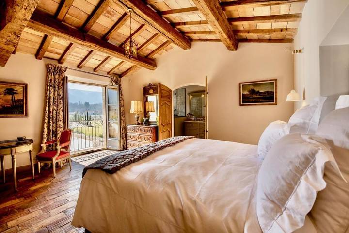 Chambre d’hôte pour 2 personnes, avec piscine et jardin ainsi que terrasse et vue à Oppède - 2