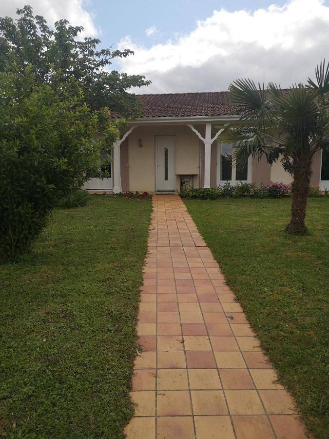 Location de vacances pour 4 personnes, avec jardin et terrasse à Tonneins - 2