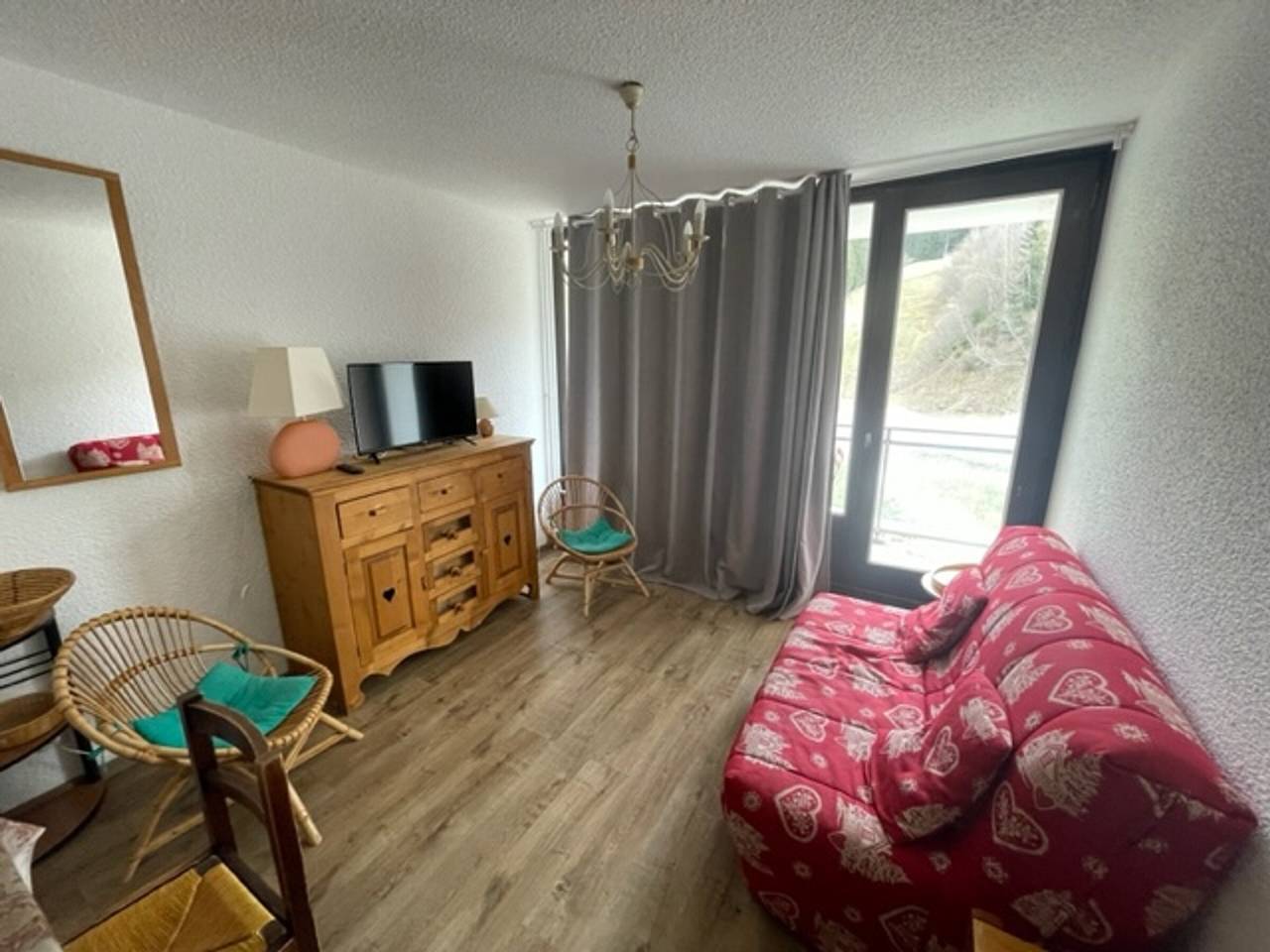 Apartamento entero, Apartamento de 2 piezas a pie de pistas, balcón y guardaesquís in Prapoutel, Les Adrets