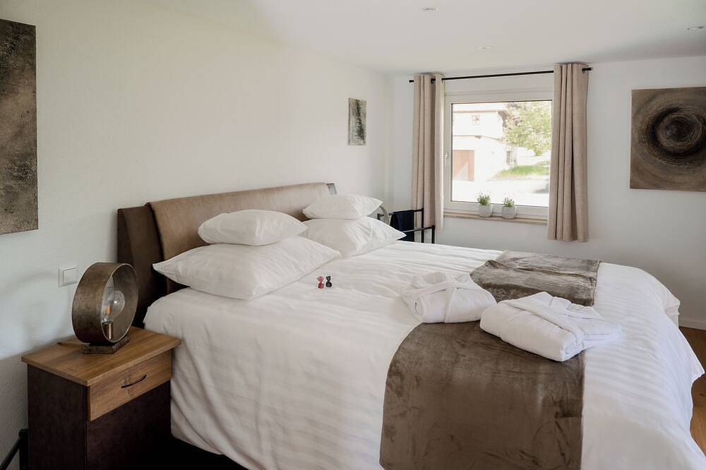Ganze Wohnung, Deluxe-Ferienwohnung mit eigener Sauna und Whirlpool im Südschwarzwald in Rickenbach, Südschwarzwald