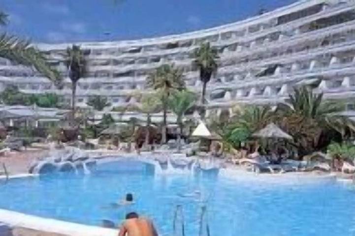 Appartement de vacances pour 2 personnes, avec piscine et balcon