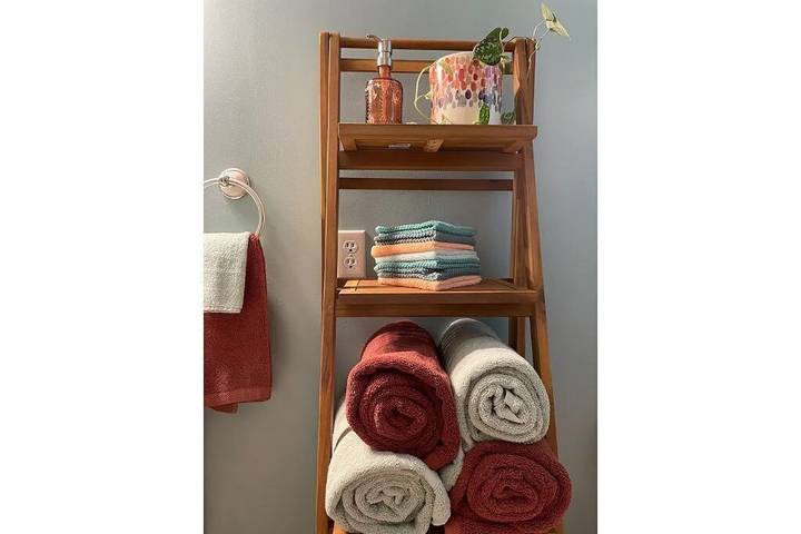 Vacation rental for 2 people, with terrace and garden in Asheville