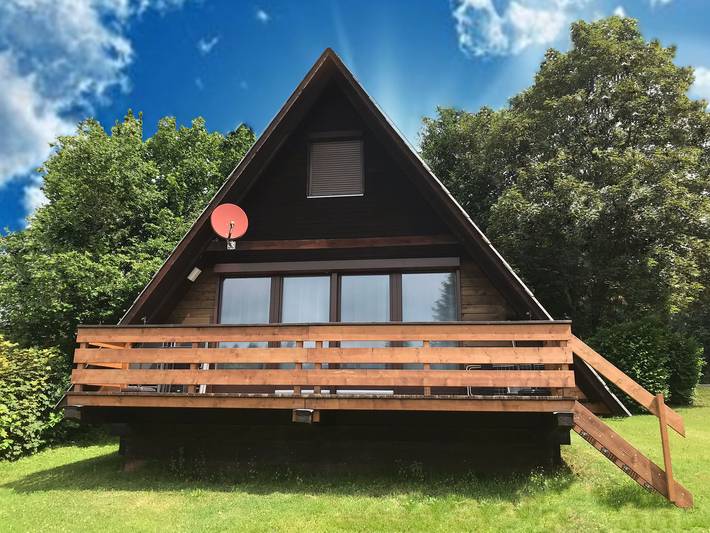 Ferienhaus für 6 Personen, mit Balkon und Terrasse sowie Garten in Siegsdorf