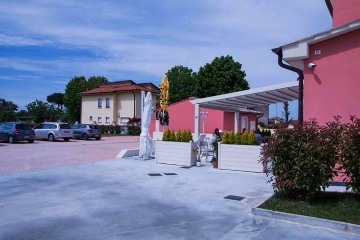 Location de vacances pour 2 personnes, avec jardin et vue à Vecchiano - 2