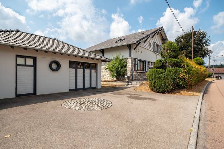 Gîte pour 6 personnes, avec Jardin à Aumontzey