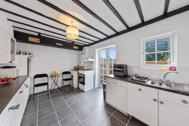 Location de vacances pour 8 personnes, avec jardin, animaux acceptés dans Chatham (United Kingdom)