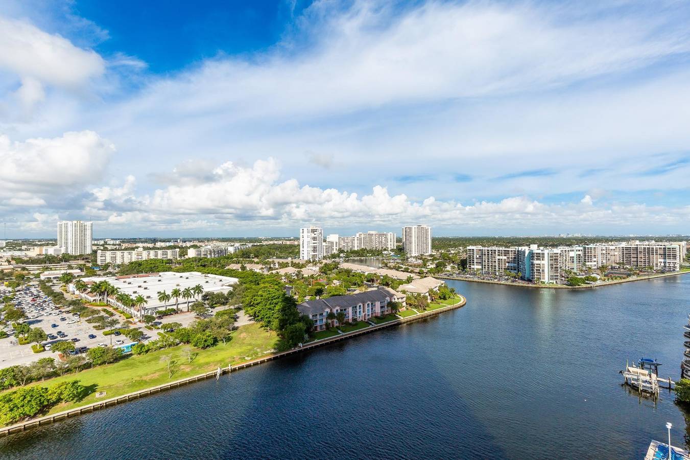 Apartamento entero, Apartamento de vacaciones para 8 personas con balcón in Hollywood Beach (FL), Hollywood (Florida)