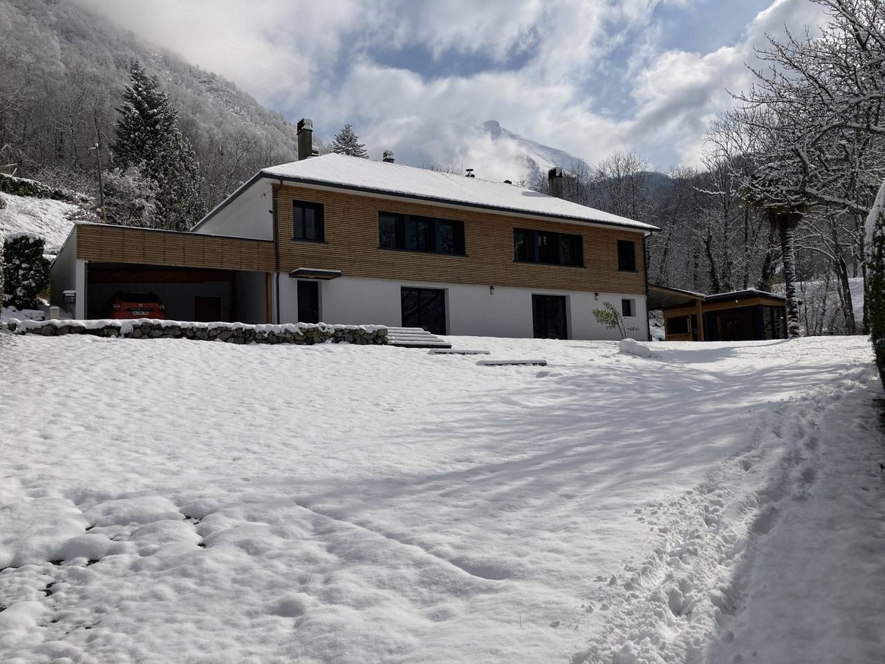Chambres d'hôtes Le Yeous - Chambre 1 in Villelongue (Hautes-Pyrénées), Parc national des Pyrénées