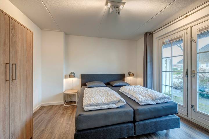 Bungalow für 8 Personen, mit Sauna und Terrasse sowie Garten in Domburg - 4