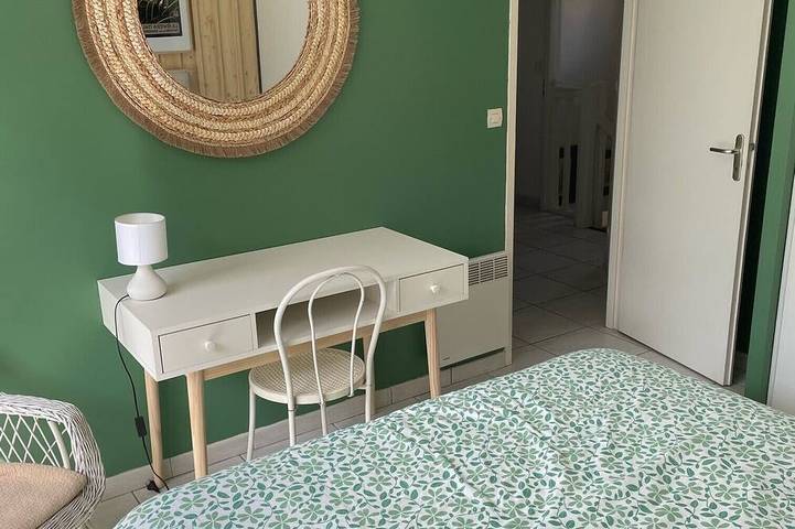 Location de vacances pour 8 personnes, avec jardin dans Cassy - 4