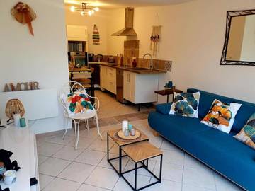 Gîte pour 4 personnes, avec jardin, animaux acceptés à Pourrières