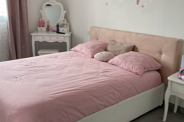 Location de vacances pour 8 personnes à Saint-Julien-les-Rosiers - 3