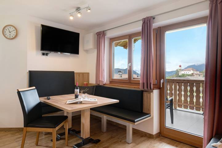 Appartamento vacanze per 3 persone, con balcone in Val Gardena