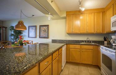 Beach Rental for 4 Guests in Kaanapali, West Maui, Picture 2