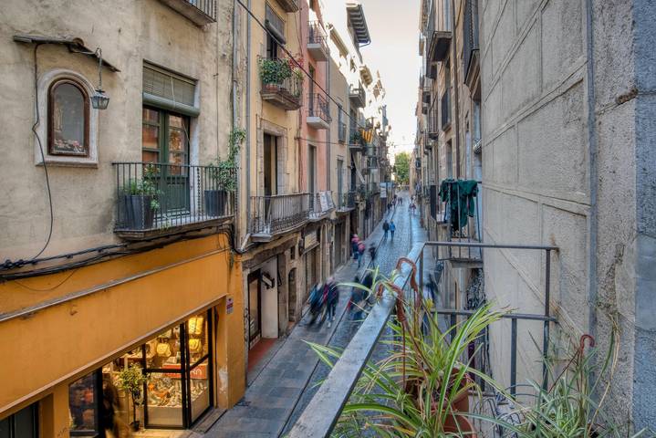 Ferienwohnung für 2 Personen, mit Balkon in Girona - 2