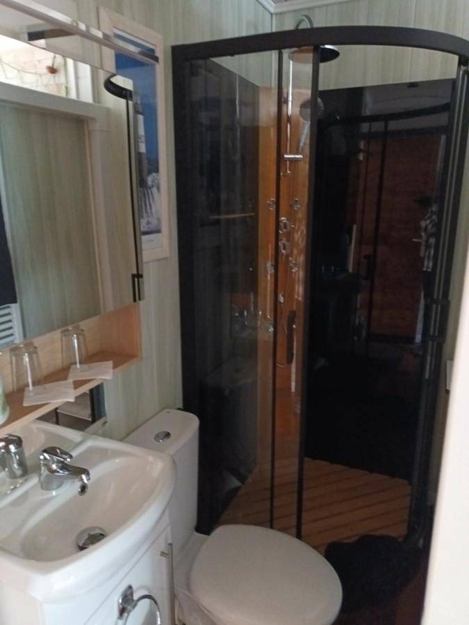 Maison d’hôte pour 2 personnes, avec terrasse et piscine à La Teste-de-Buch - 4