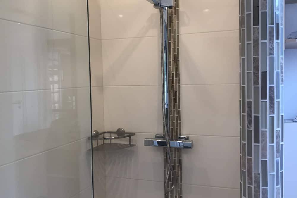 Celle Hambühren Gemütliches Märchenwald Haus Pool und Sauna Waldrandlage Wallbox in Hambühren, Lüneburger Heide