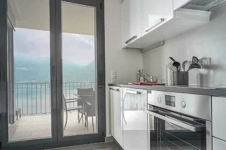 Ferienhaus für 4 Personen, mit Balkon in Brissago