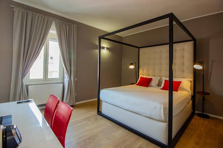 Chambre d’hôte pour 3 personnes, avec balcon et vue à Sassari - 2