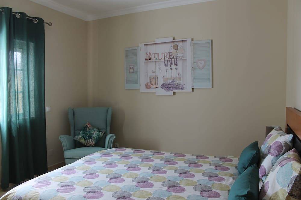 Entire apartment, Mar to Vista your holiday home! in Quarteira, Faro District