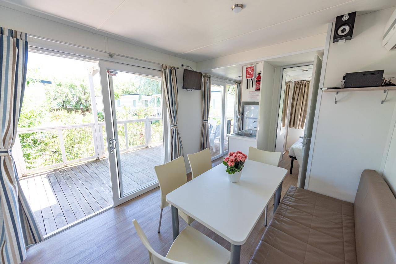 Feriendorf Stork Lodge Deluxe Family für 6 Personen in Côte Adriatique Abruzzes