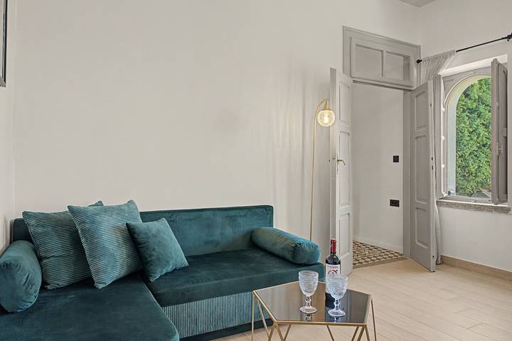 Ganze Wohnung, Apartment 'Casa Autentica 1933' mit privatem Balkon in Kos Stadt, Kos