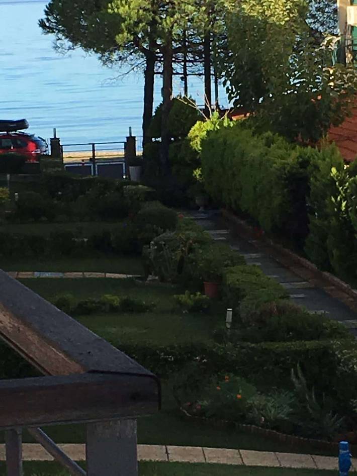 Ferienwohnung für 7 Personen, mit Meerblick und Balkon sowie Garten