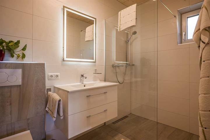 Geheel vakantieappartement, Appartement, douche, Wc, 1 slaapkamer in Scheffau am Wilden Kaiser, Kaisergebirge