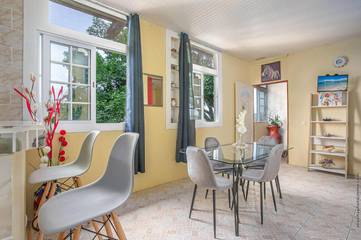 Gîte pour 2 personnes, avec terrasse dans Anse à l'Ane
