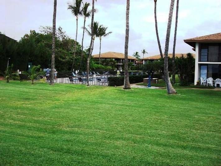 Vacation rental for 2 people, with pool and balcony in Kihei