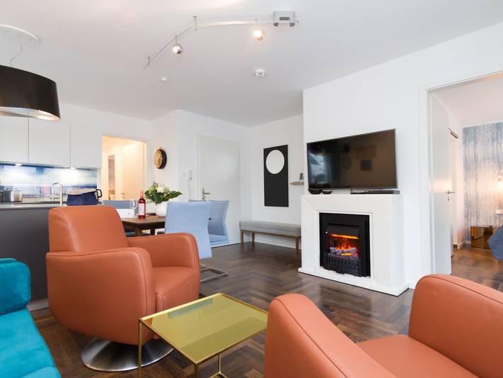 Ferienwohnung für 4 Personen, mit Balkon und Terrasse sowie Garten und Sauna