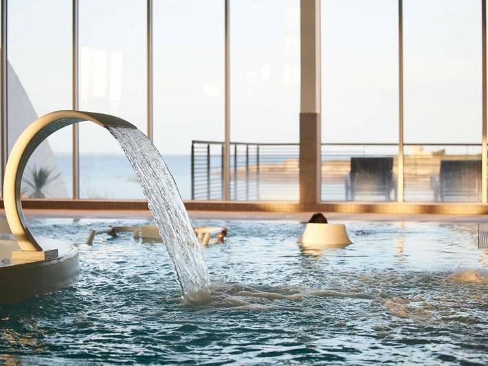 Hôtel pour 2 personnes, avec piscine et terrasse ainsi que sauna et jacuzzi