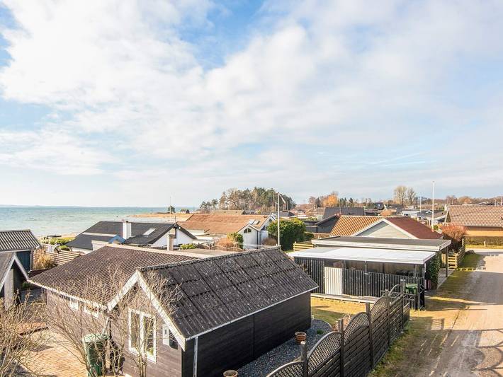 6 Personen Ferienhaus in Rønde in Følle Strand, Süddjursland