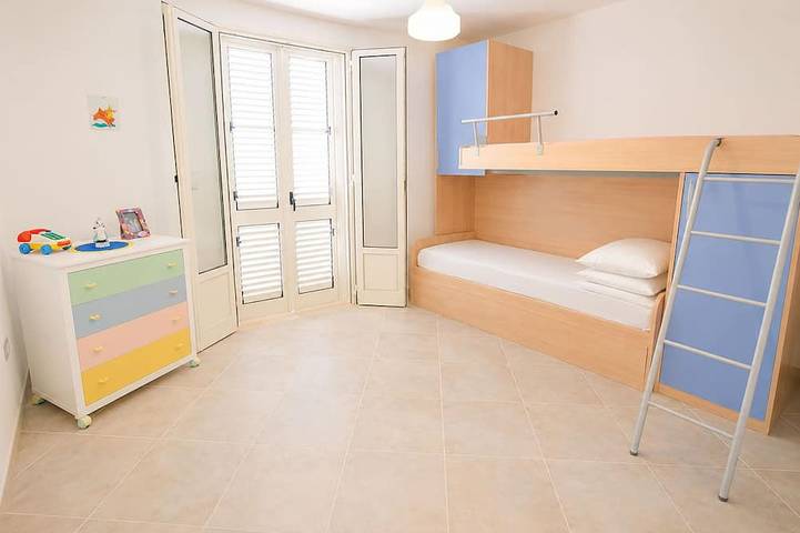 Villa independiente con dos baños a 150 metros del mar. in Marina di Pescoluse, Torre Vado