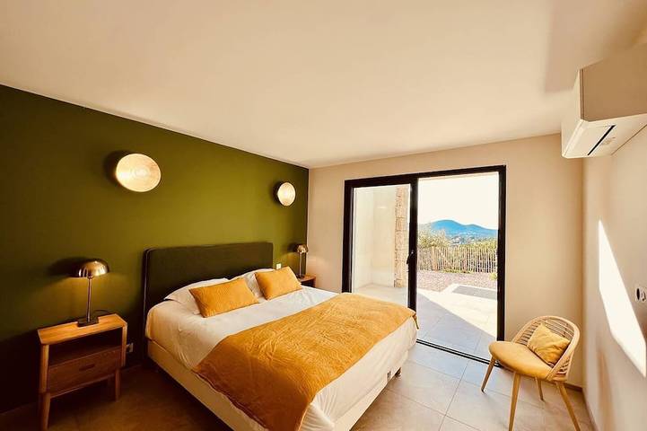 Location de vacances pour 4 personnes, avec terrasse à Afa - 3