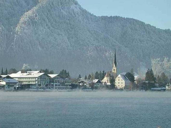 Ganze Ferienwohnung, Ferienwohnungen Lohbinder (Fam. Holzer) - FeWo 6 (App-Mansarde) in Rottach-Egern, Spitzingsee