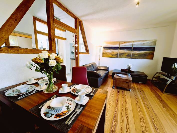 Ferienwohnung für 4 Personen, mit Balkon und Terrasse sowie Seeblick und Ausblick in Rerik