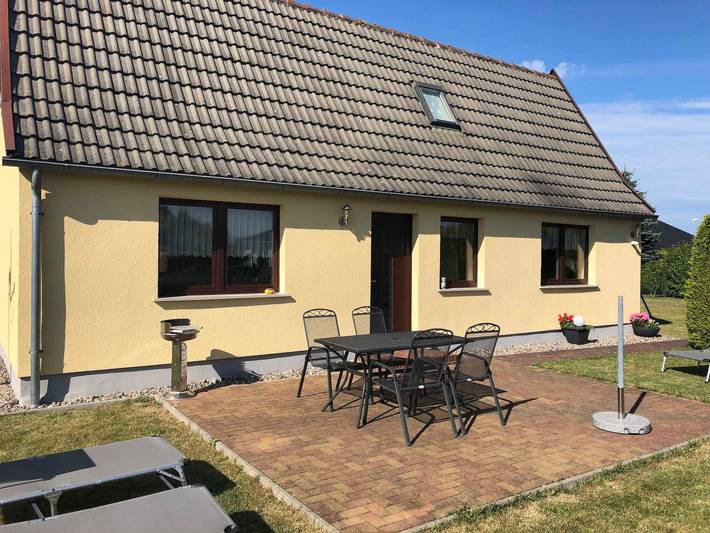 Ferienhaus für 4 Personen, mit Garten und Terrasse, kinderfreundlich auf Rügen - 2
