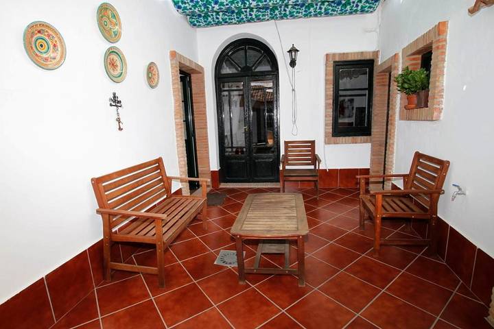 Casa rural para 3 personas, con vistas y jardín en Tierra de Mérida - Vegas Bajas - 4